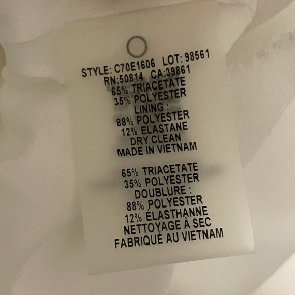 Elie Tahari V-neck open sleeve dress - Picture 9 of 16